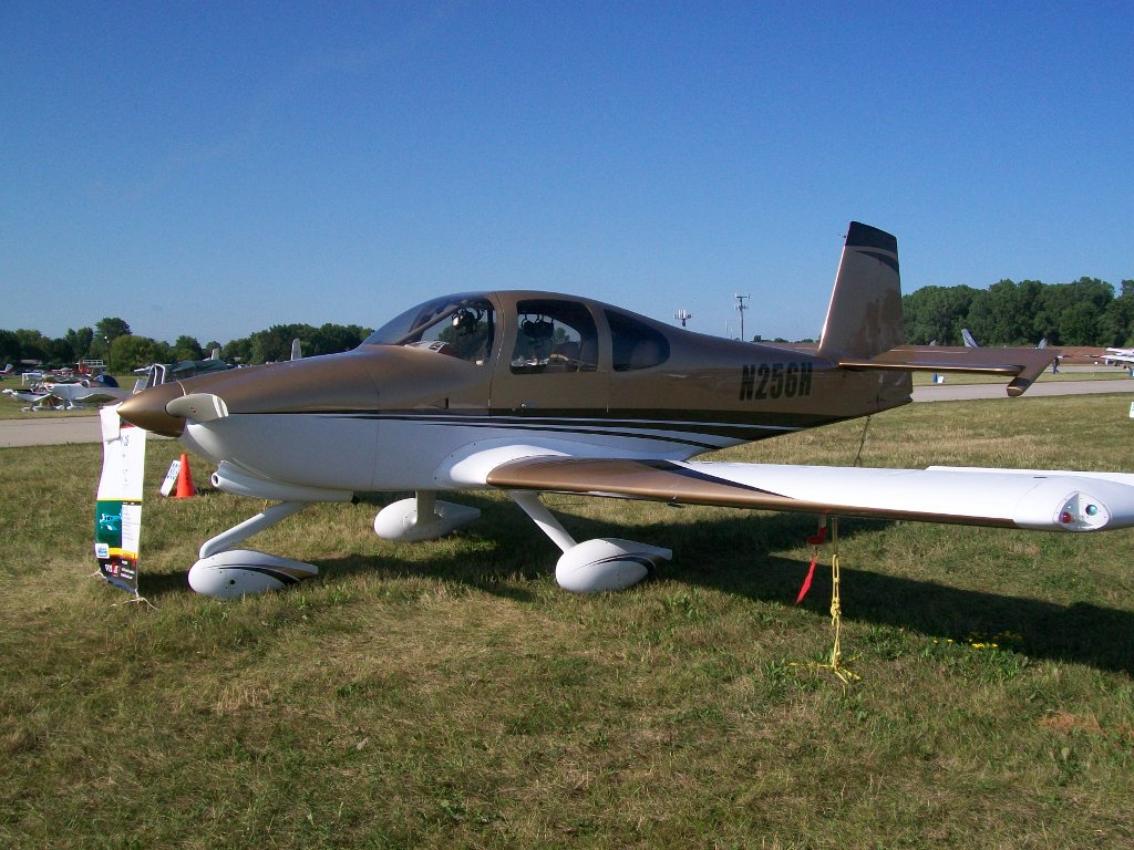 100_0132s.JPG