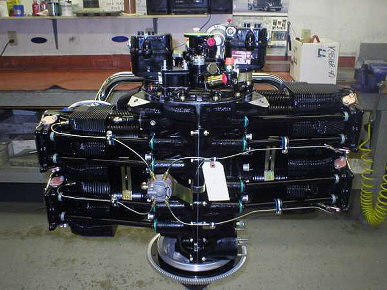 2008.12.12_-_RV-8_-_Aero_Sport_Power_-_Lycoming_IO-390_-_Assembly_Part_3_(3).jpg