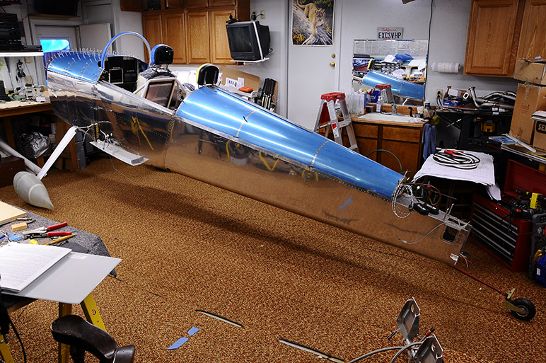 2009.06.04_-_RV-8_-_Wheel_Pants_Part_Duex_(30).jpg