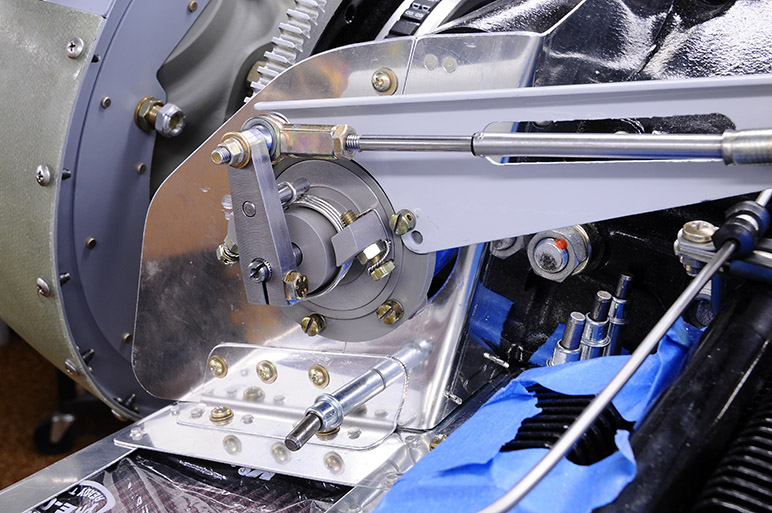 2009.09.26_-_RV-8_-_Completed_Front-Left_Baffle_Assembly_(13).jpg