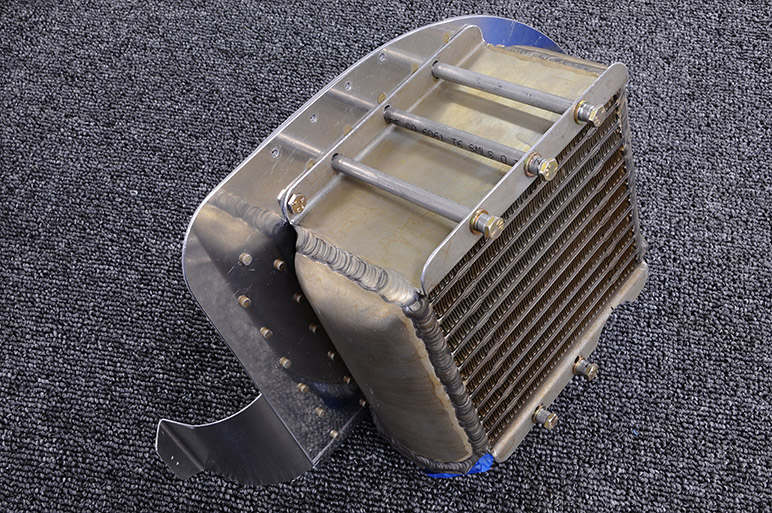 2009.10.11_-_RV-8_-_IO-390_And_Oversized_SW10610R_Oil_Cooler_Installation_(25).jpg