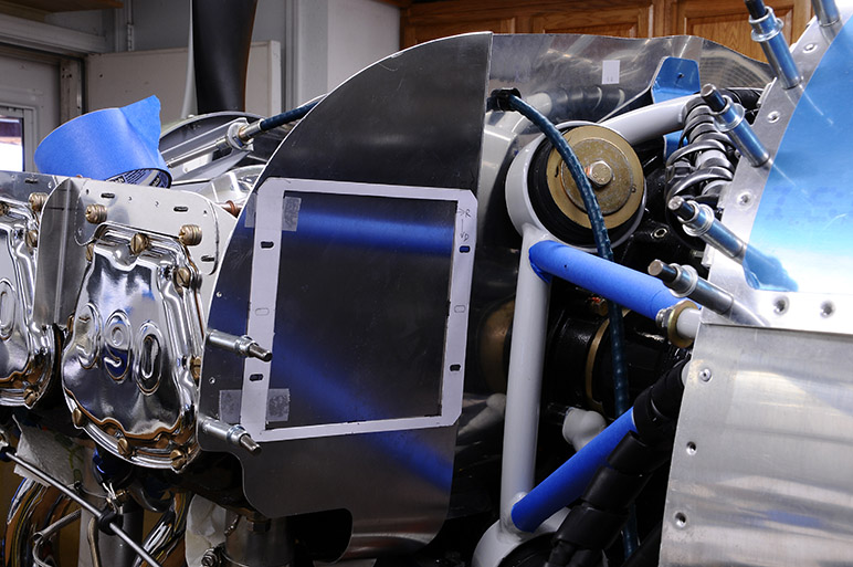 2009.10.11_-_RV-8_-_IO-390_And_Oversized_SW10610R_Oil_Cooler_Installation_(3).jpg