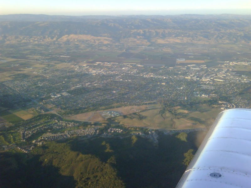 2010.05.28_-_RV-8_-_Livermore_To_Salinas_In_30_Minutes_-_Flying_Home_(16).jpg