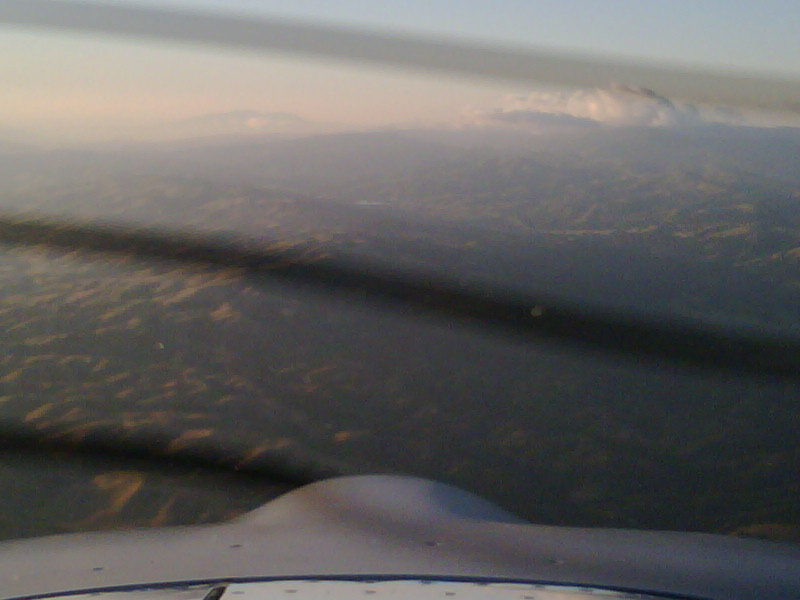 2010.05.28_-_RV-8_-_Livermore_To_Salinas_In_30_Minutes_-_Flying_Home_(21).jpg