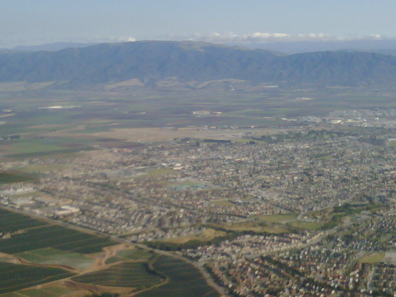 2010.05.28_-_RV-8_-_Livermore_To_Salinas_In_30_Minutes_-_Salinas_Valley_(6).jpg