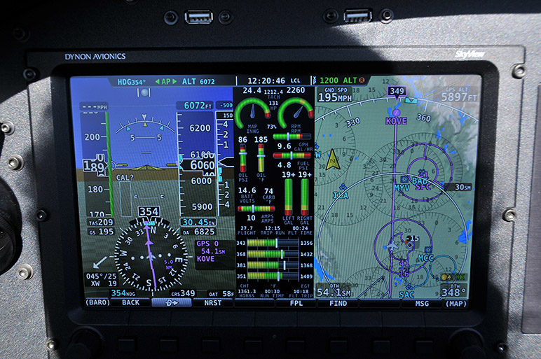 2011.12.24_-_RV-6_-_Trip_To_Oroville,_Grassvalley,_Auburn_(9)_-_Dynon_Skyview_EFIS.jpg