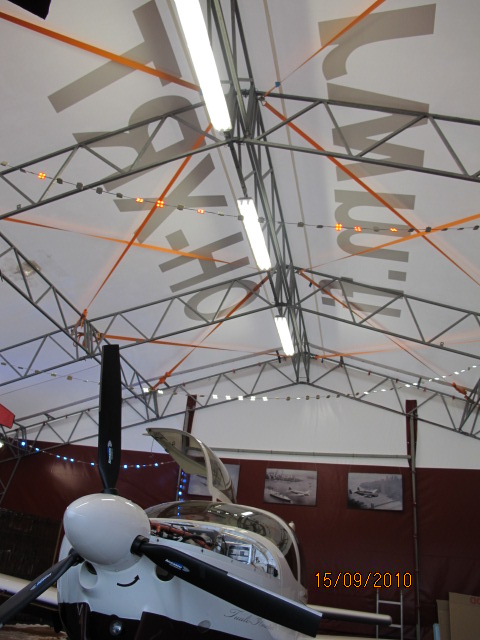 Europa_hangar_10.JPG