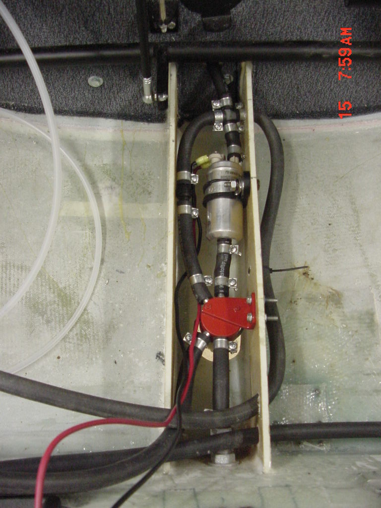 Fuel_Filter_and_Electric_Fuel_Pump.JPG