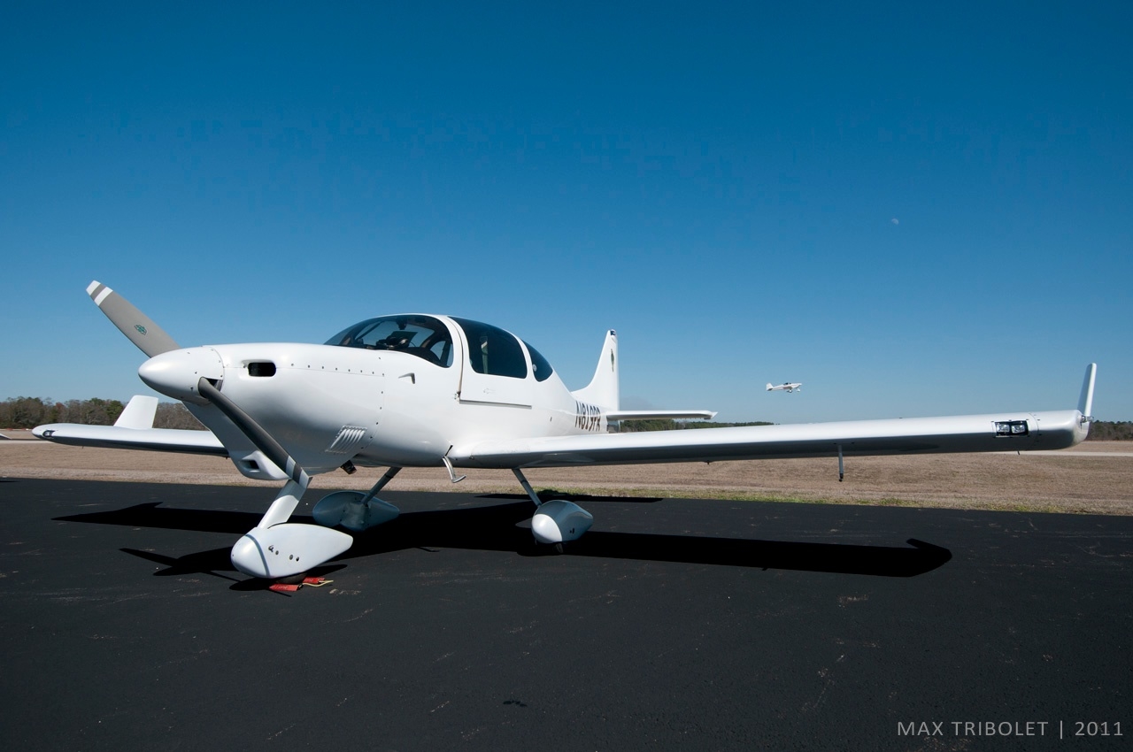 N819PR_at_Lufkin.jpg