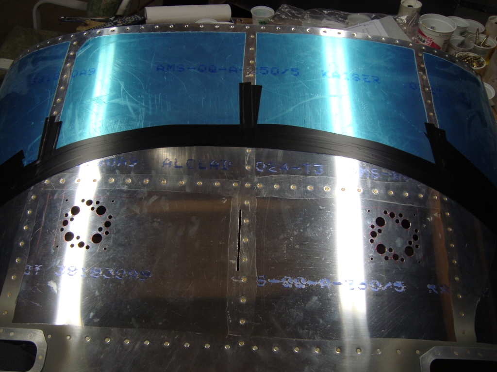 RV-10_glare_shield_fans.jpg
