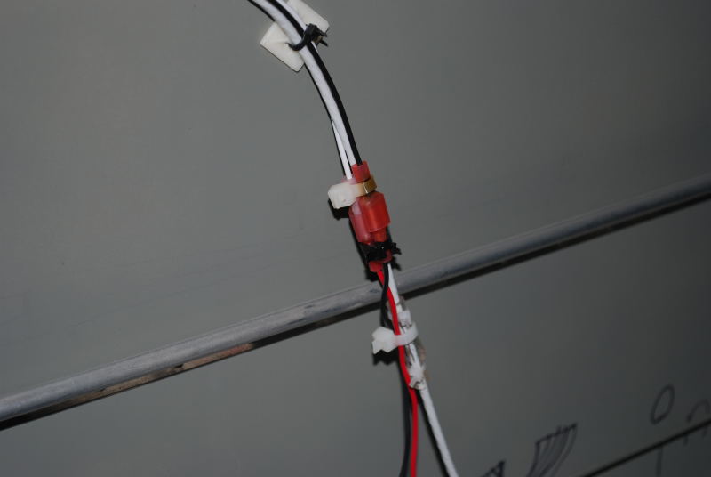 WhelenPSgroundWire(150hrs)002.JPG