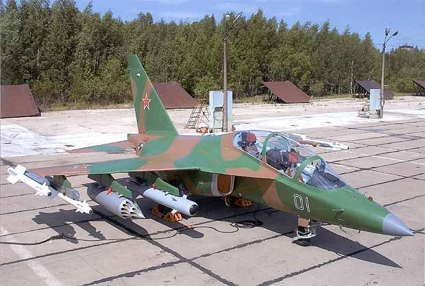 Yak_130.jpg