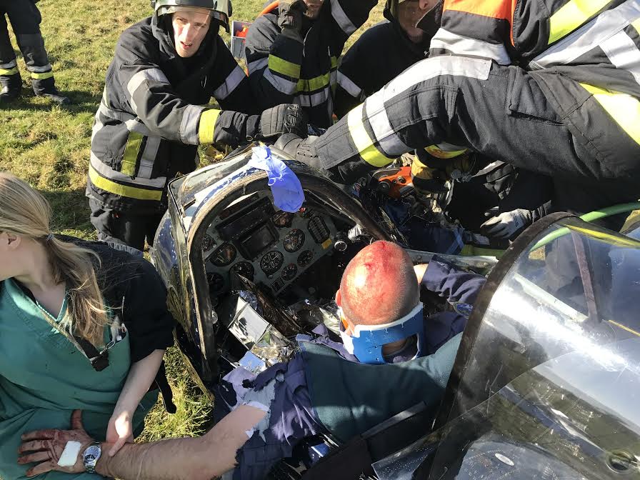 Engine Failure - Forced Landing - Yak-52 janie G-CBSS Etienne VERHELLEN 14-02-2017 (8).jpg