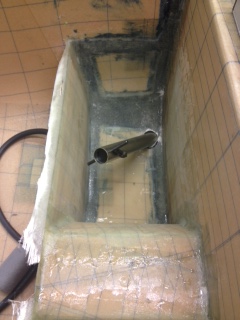 port socket position in baggage bay.JPG