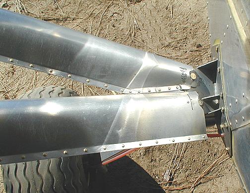 Strut Fairing-3.JPG