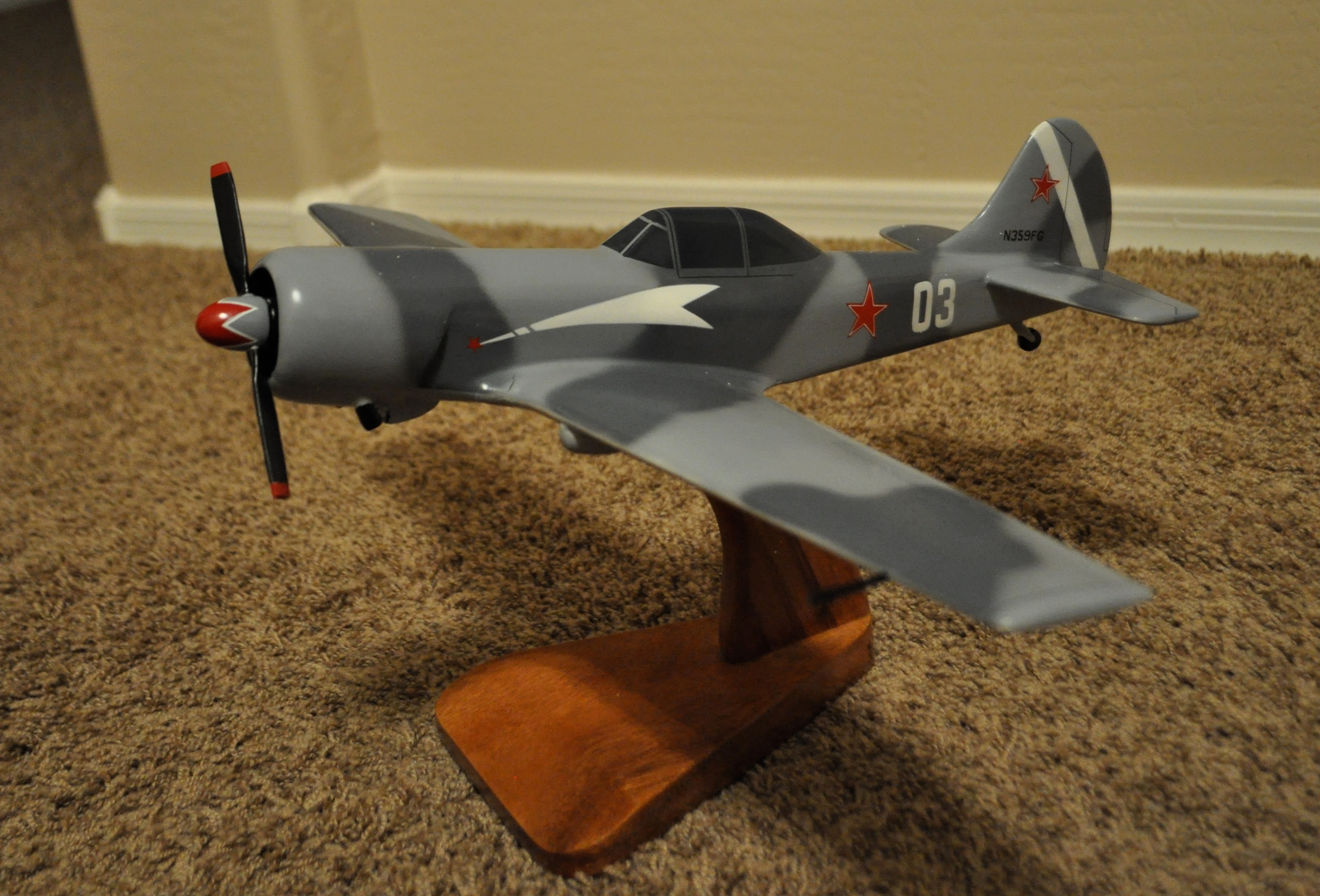 Yak-50.jpg